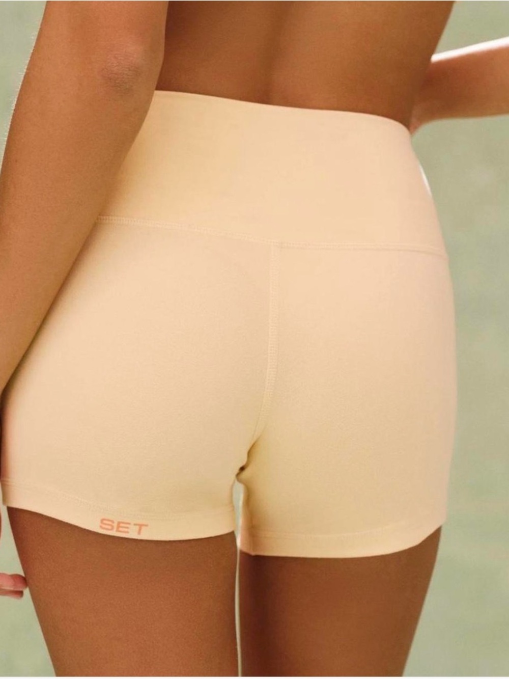 SET Active FormCloud® Cloud Shorts Orange Soda Size Medium NWT